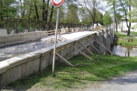 006 Barokní kamenný most - rekonstrukce, květen 2008