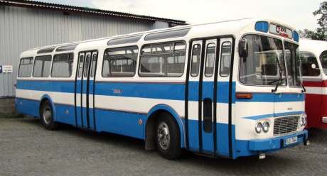 010 Autobus Škoda ŠL 11